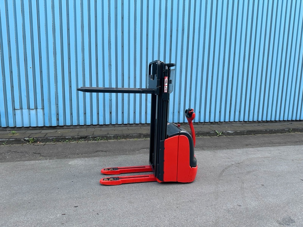 Linde L16 Triplex 4352mm Hub. Elektro Hochhubwagen Initialhub5