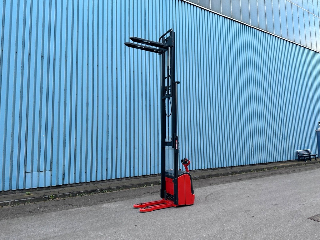 Linde L16 Triplex 4352mm Hub. Elektro Hochhubwagen Initialhub6