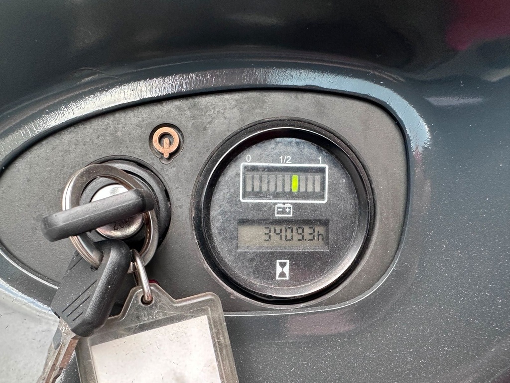 Linde L16 Triplex 4352mm Hub. Elektro Hochhubwagen Initialhub11