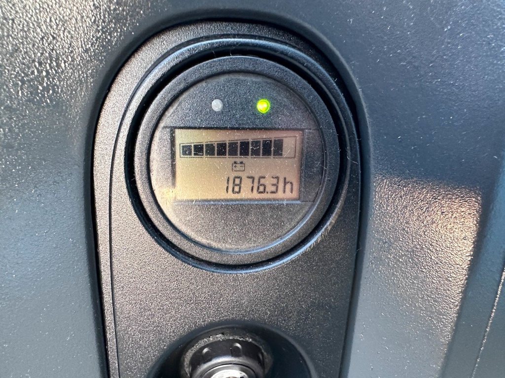 Linde L12 3324mm Elektro Hochhubwagen Stapler intern lader 7