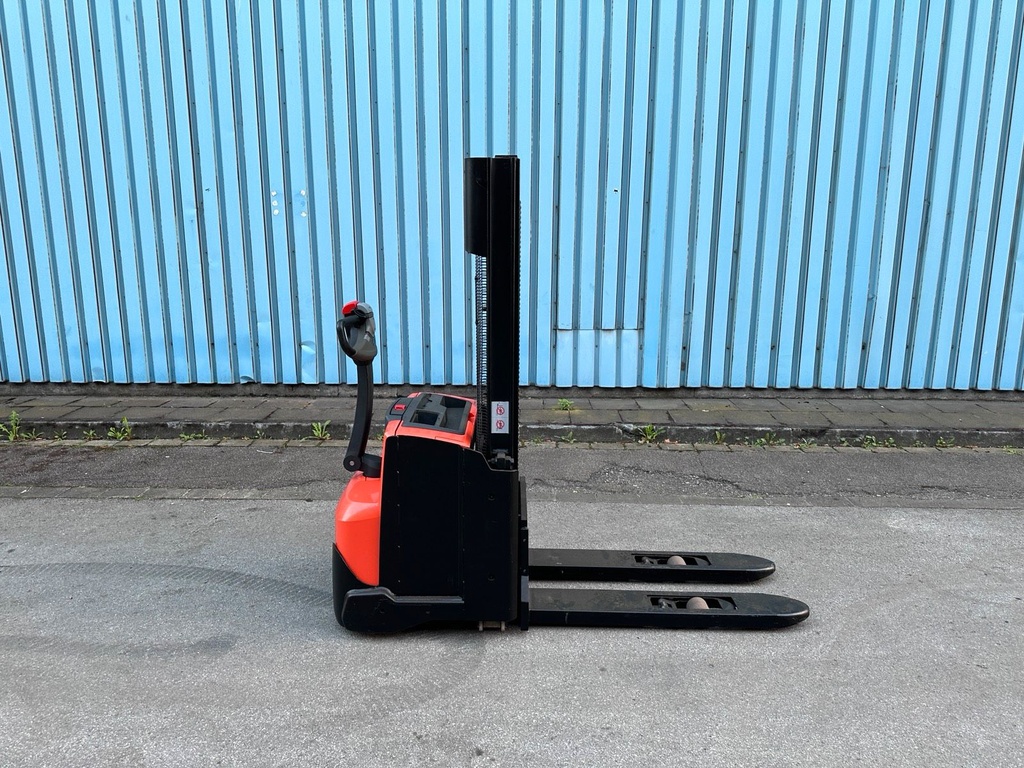 Toyota BT SWE120L 2700mm Hochhubwagen Initialhub 12