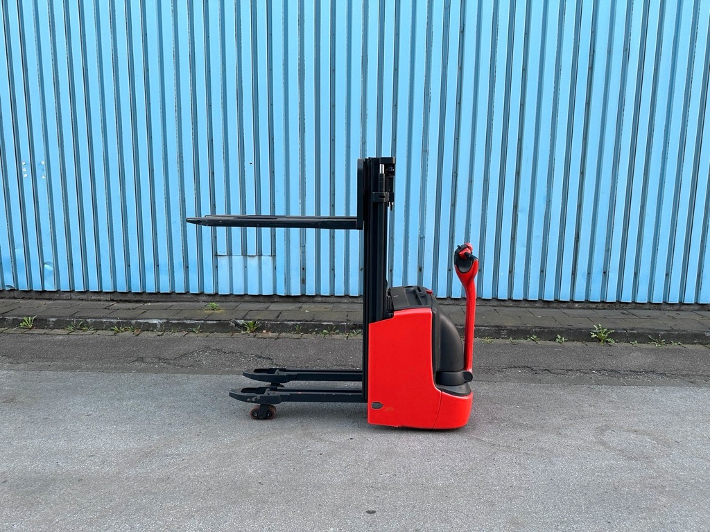 Linde L12 Triplex 3636mm Hub Intern Ladegerät Initialhub Elektro5