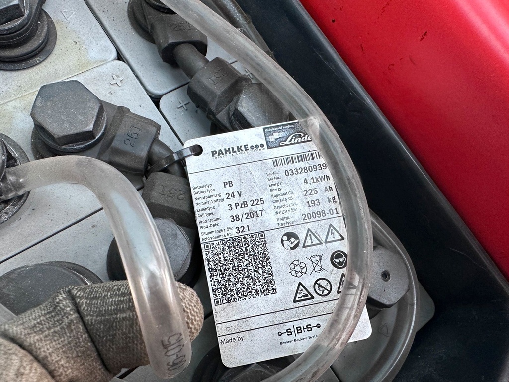 Linde L12 Triplex 3636mm Hub Intern Ladegerät Initialhub Elektro11