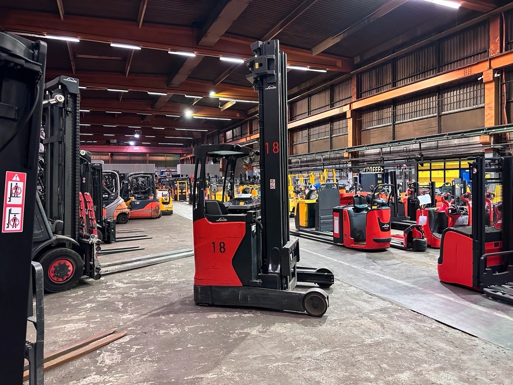 Linde R16 Schubmaststapler 8250mm Hub. Elektro Stapler 5