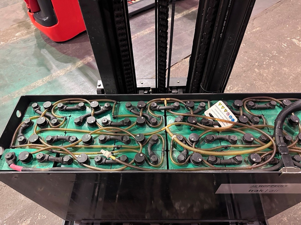 Linde R16 Schubmaststapler 8250mm Hub. Elektro Stapler 7