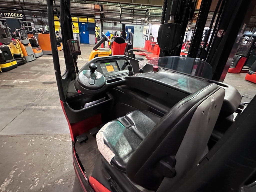 Linde R16 Triplex Schubmast Stapler Elektro 8250mm Hub. 7