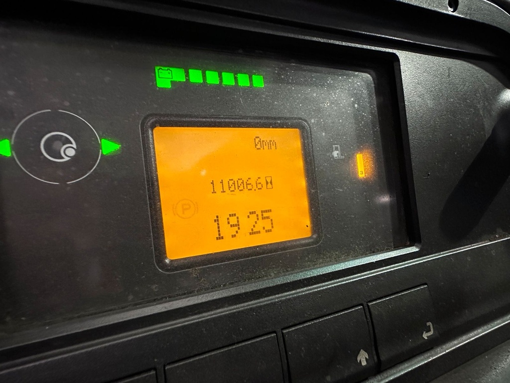 Linde R16 Triplex Schubmast Stapler Elektro 8250mm Hub. 8