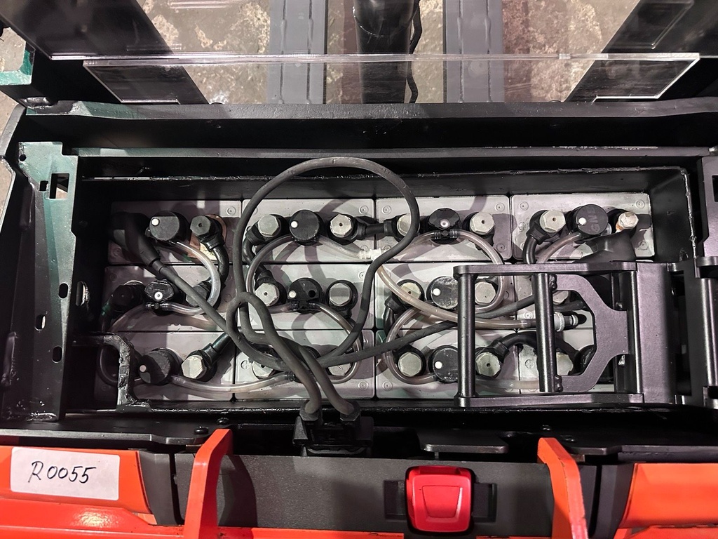 BT SWE200D 2018 Doppelstock Hochhubwagen Initialhub 13