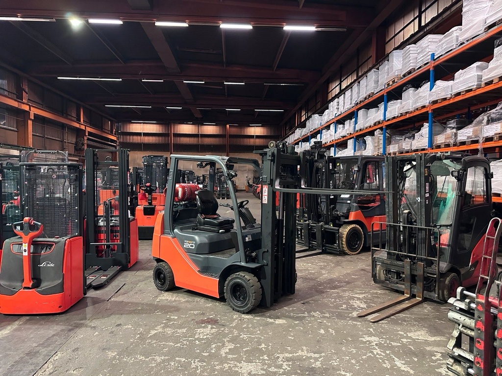 Toyota 8FGKF20 3300mm Hub. 2017 Gas Gabelstapler 2t. 5