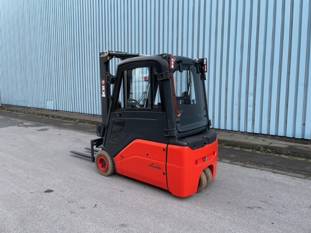 Linde E16 Elektro Gabelstapler 3140mm Hub 