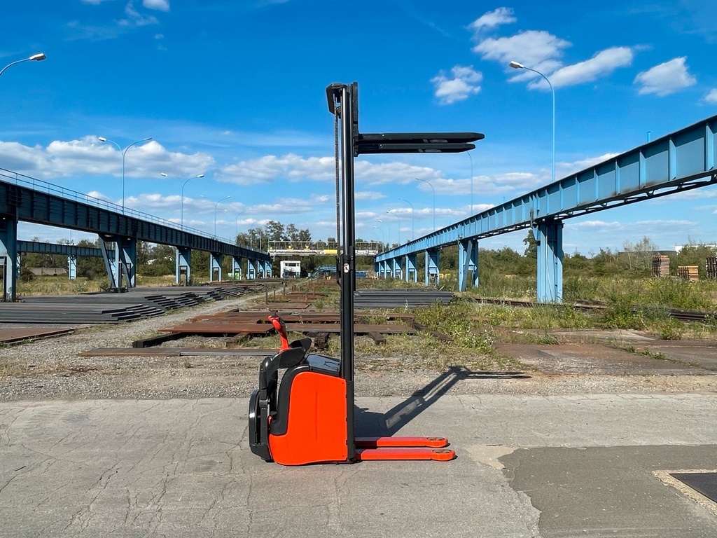 Linde L16AP 2920mm Hub. Mitfahrer Hochhubwagen Elektro StaplerBild 9