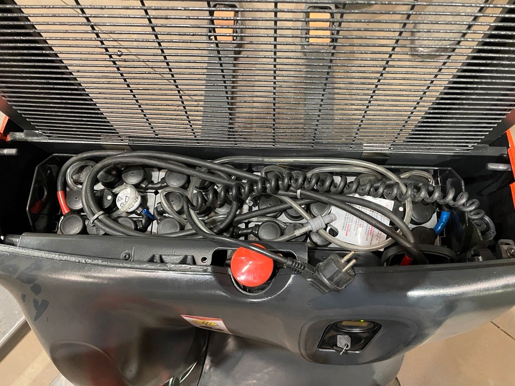 Linde L12 3000mm Hochhubwagen nur 510h Elektro StaplerBild 9