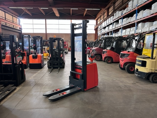 Linde L20 2000kg Hochhubwagen 2015 3670mm Hub. 