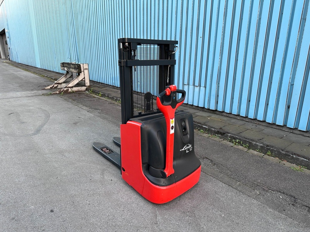 Linde L12 Triplex 3636mm Hub Intern Ladegerät Initialhub Elektro