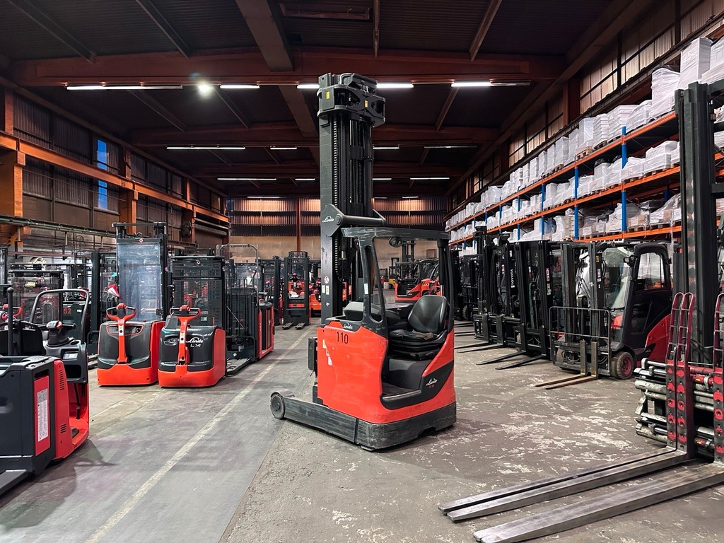 Linde R16 8975mm Hub Elektro Schubi Schubmaststapler Gabelstapler 