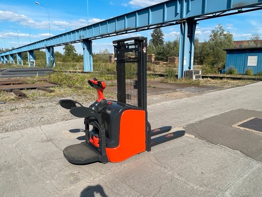 Linde L16AP 2920mm Hub. Mitfahrer Hochhubwagen Elektro Stapler