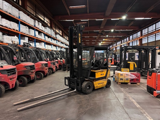 [M0396] Steinbock 2500kg Stapler Elektro Gabelstapler 